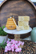 Load image into Gallery viewer, Honey Oats &amp; Turmeric Soap Bar
